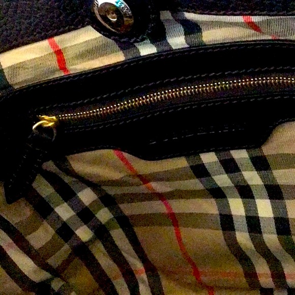 Sale❤️BURBERRY CANTERBURY 🌺Sale🌺 LARGE PEBBLE LEATHER HOBO EUC - Picture 10 of 16